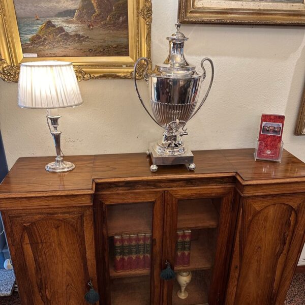 Antica Credenza Inglese a 4 ante - immagine 6