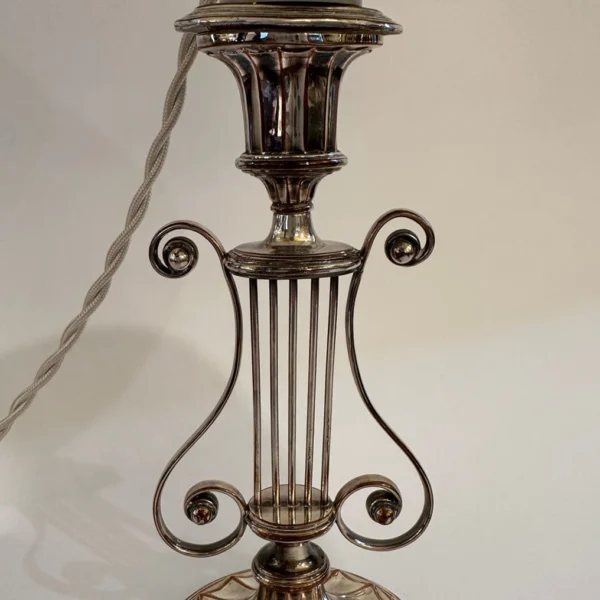 Antica lampada in sheffield