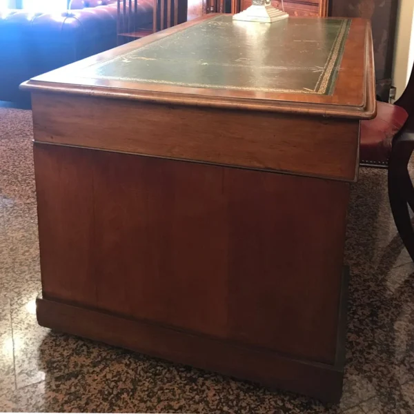 Antica Scrivania In Mogano Vittoriano