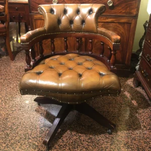 Poltrona girevole vintage