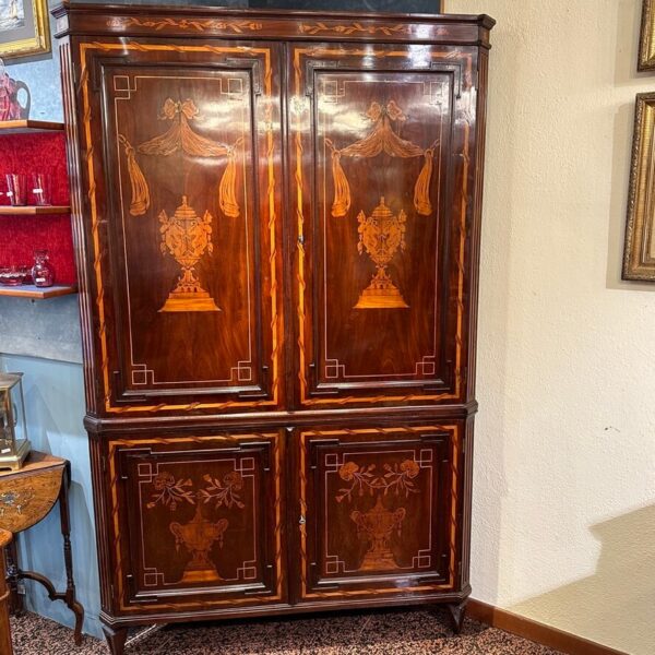 Antica angoliera Olandese in Mogano - immagine 3