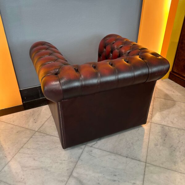 Poltrona Chesterfield in pelle Bordeaux - immagine 4
