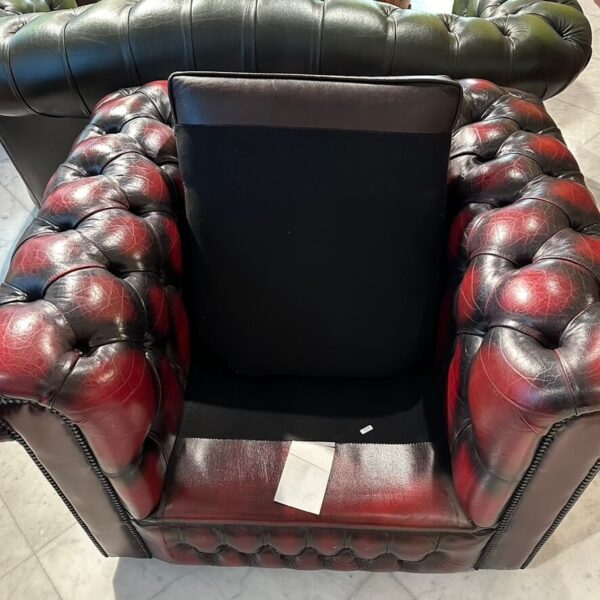 Poltrona Chesterfield in pelle Bordeaux - immagine 5