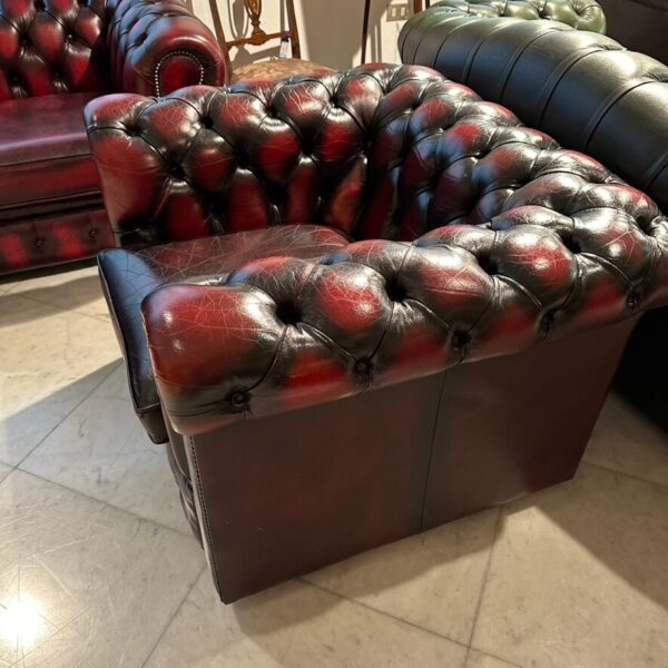 Poltrona Chesterfield in pelle Bordeaux - immagine 6