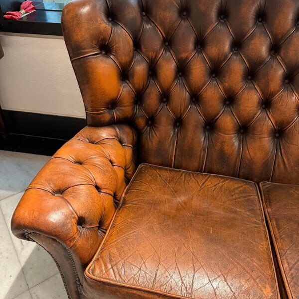 Salotto vintage completo di poltrone e divano Chesterfield Marroni - immagine 3